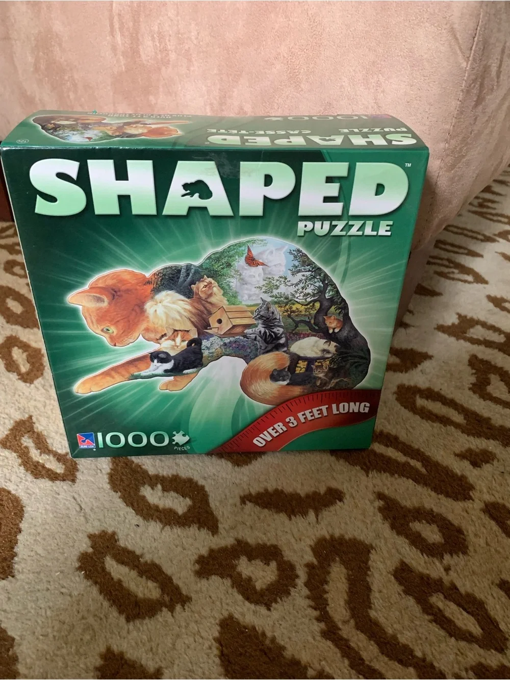 SHAPED Puzzle Cat Design 1000-Piece NEW IN BOX! Age 12+